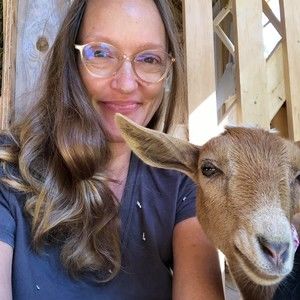 Meet your Posher, Stacey